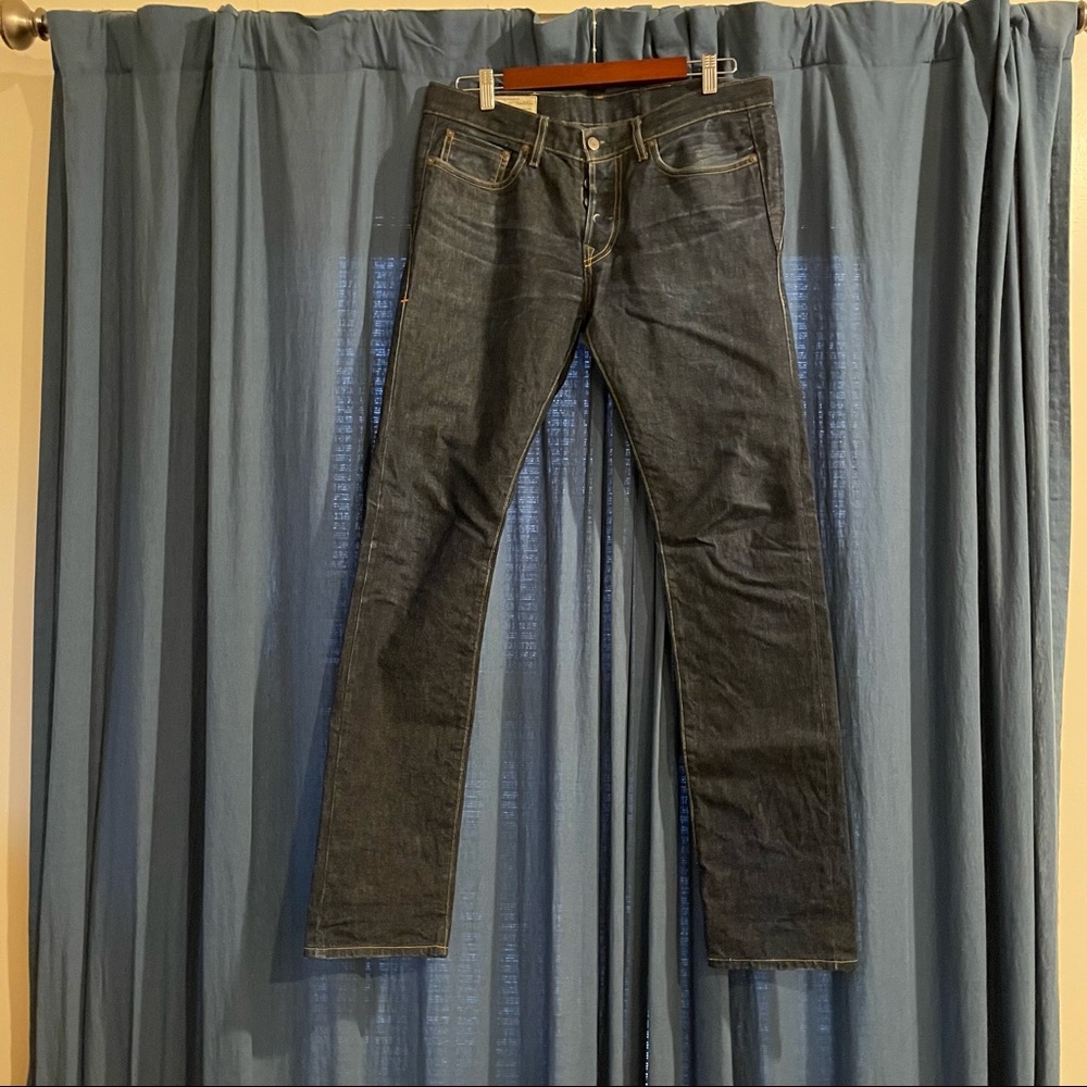 imogene + willie Blue Skinny Jeans with Sleek Fit